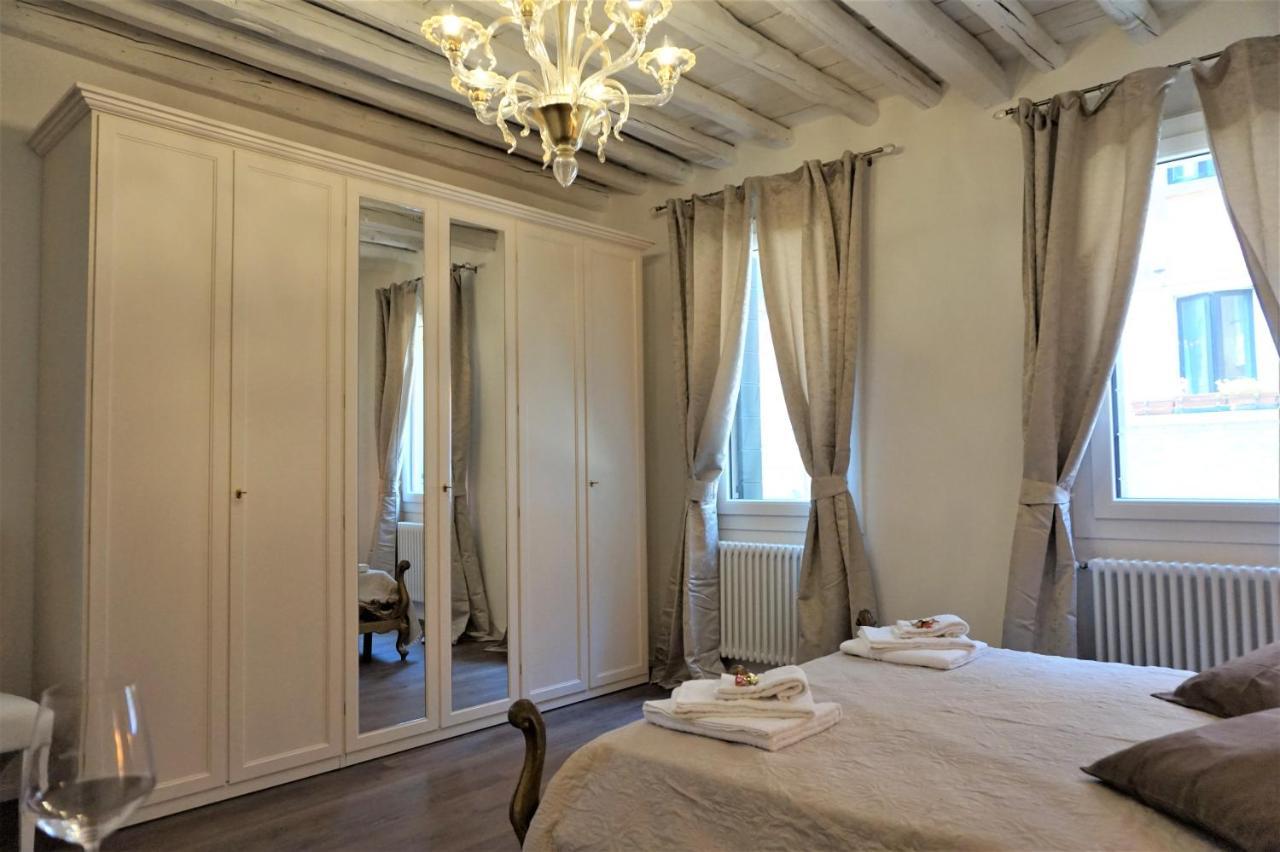 Sara S Luxury Home Five Minutes From Piazza San Marco Venedik Dış mekan fotoğraf