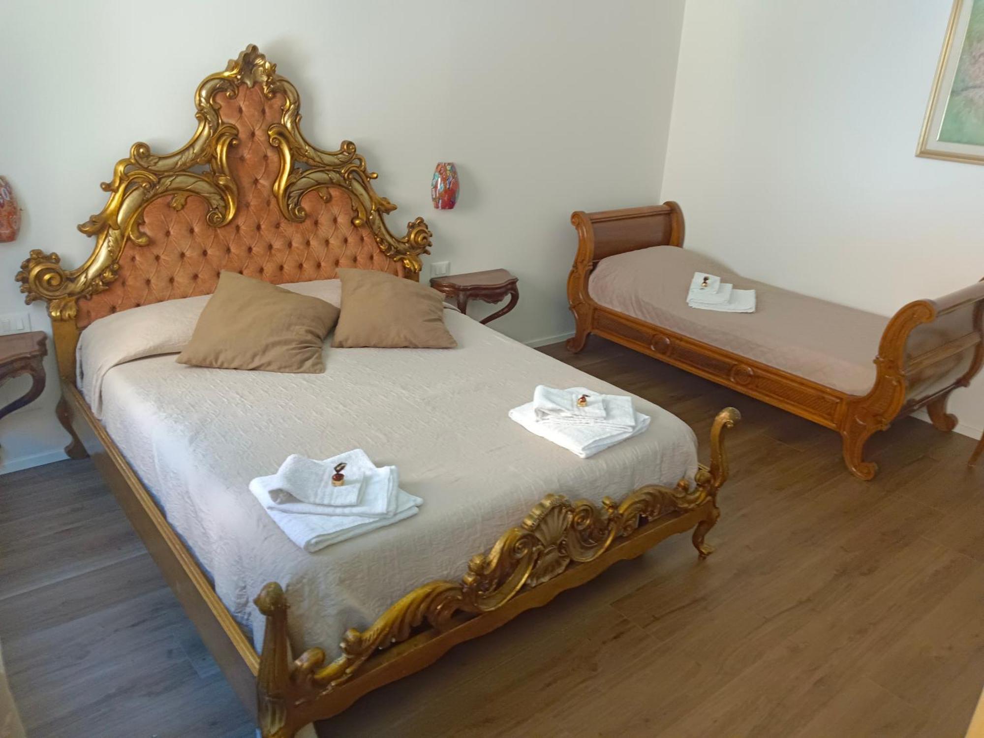 Sara S Luxury Home Five Minutes From Piazza San Marco Venedik Dış mekan fotoğraf